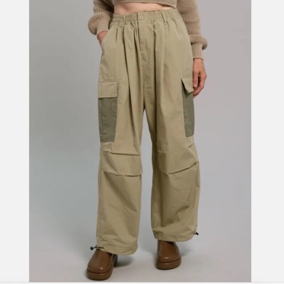 Frankie Shop Stu cargo pant (M/L) - Picture 1 of 14